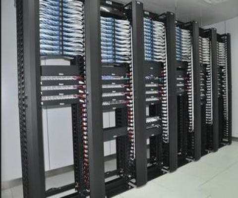 服务器机柜和网络机柜的区别